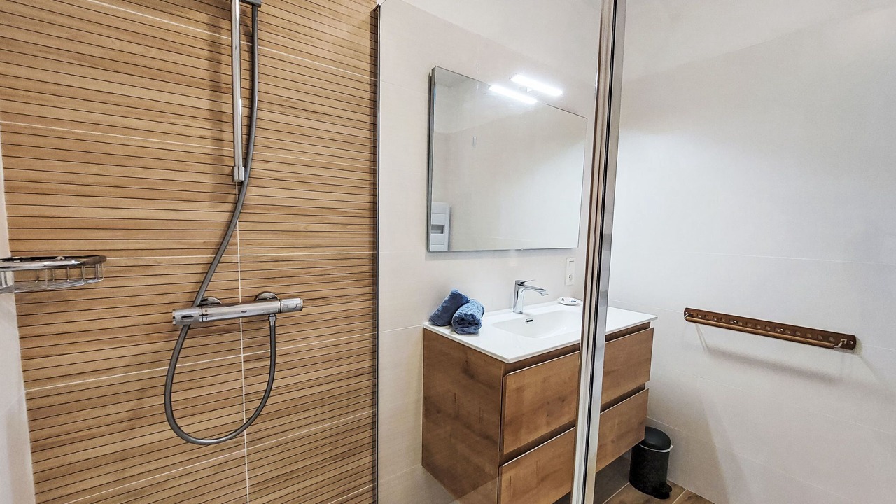 Photo of Bathroom in Plouezec