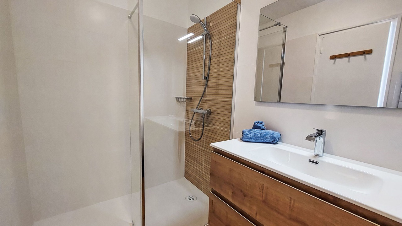 Photo of Bathroom in Plouezec