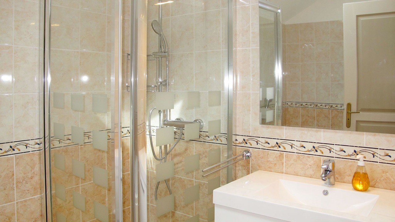 Photo of Bathroom in Pleubian