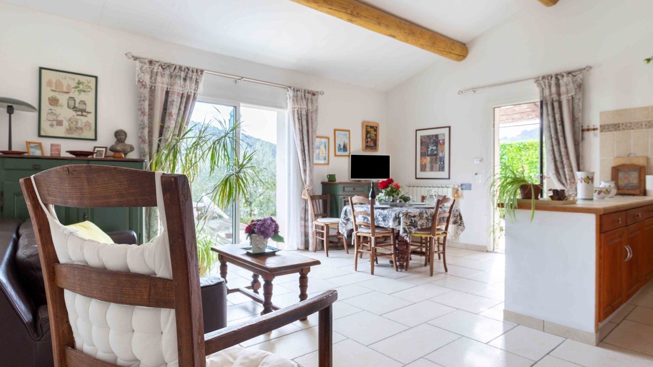 Photo of Bedroom in Menerbes