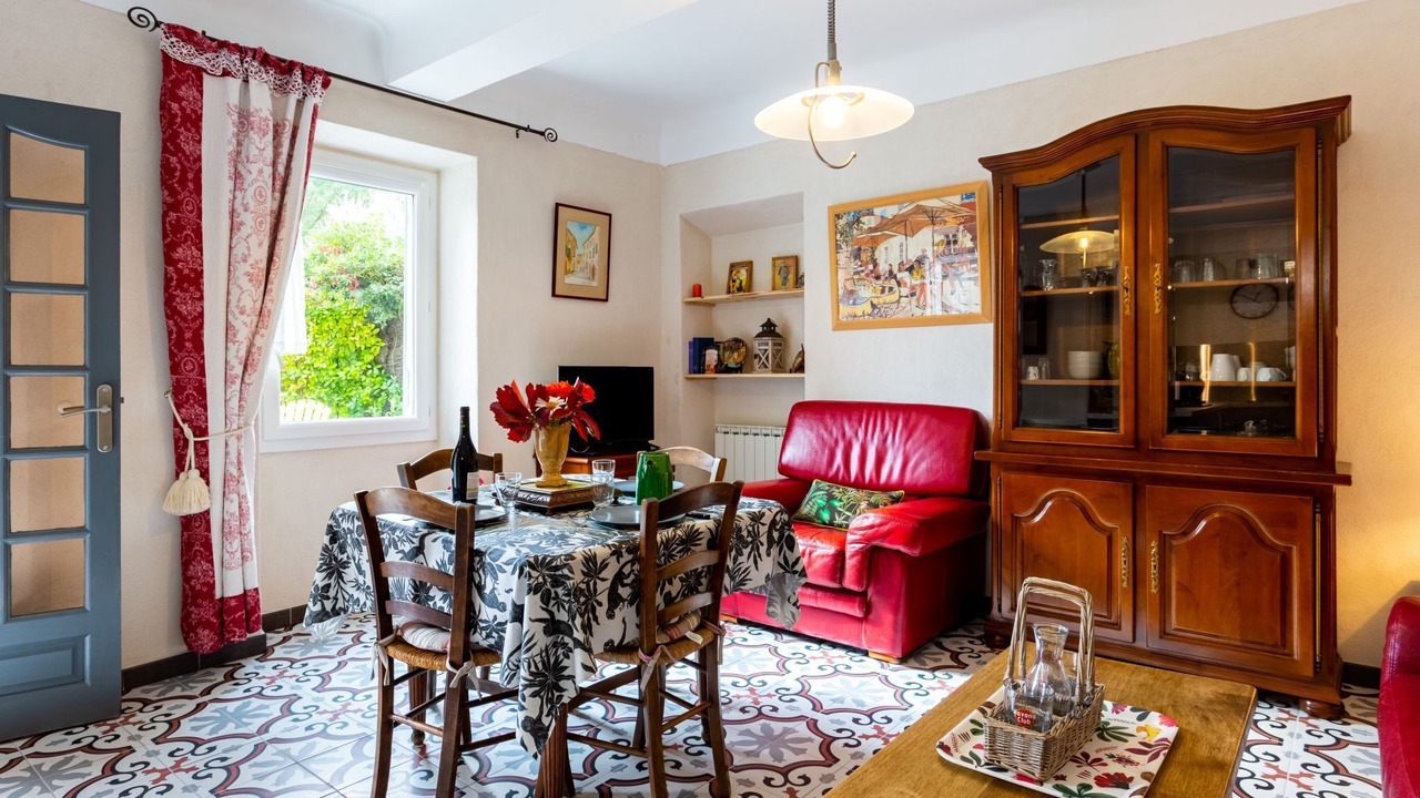 Photo of Bedroom in Menerbes