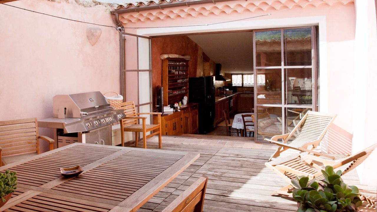 Photo of Others in Nyons