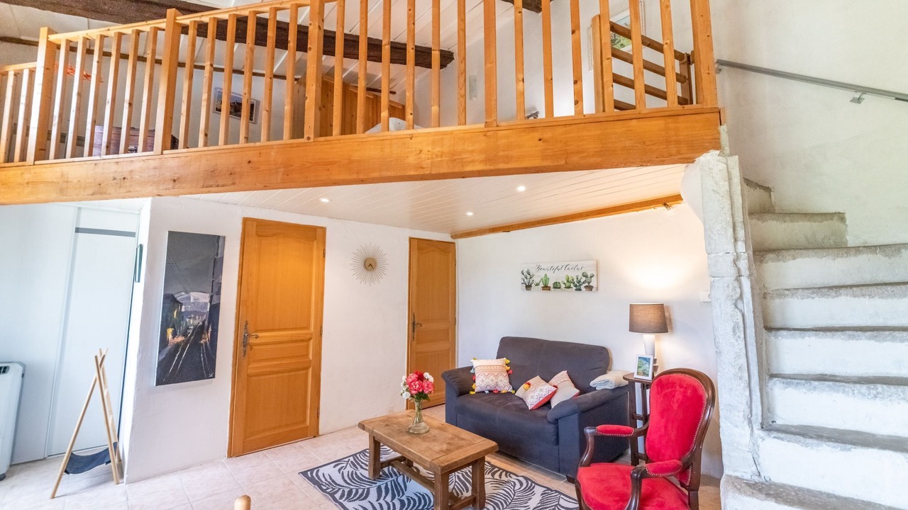 Photo of Livingroom in Venterol