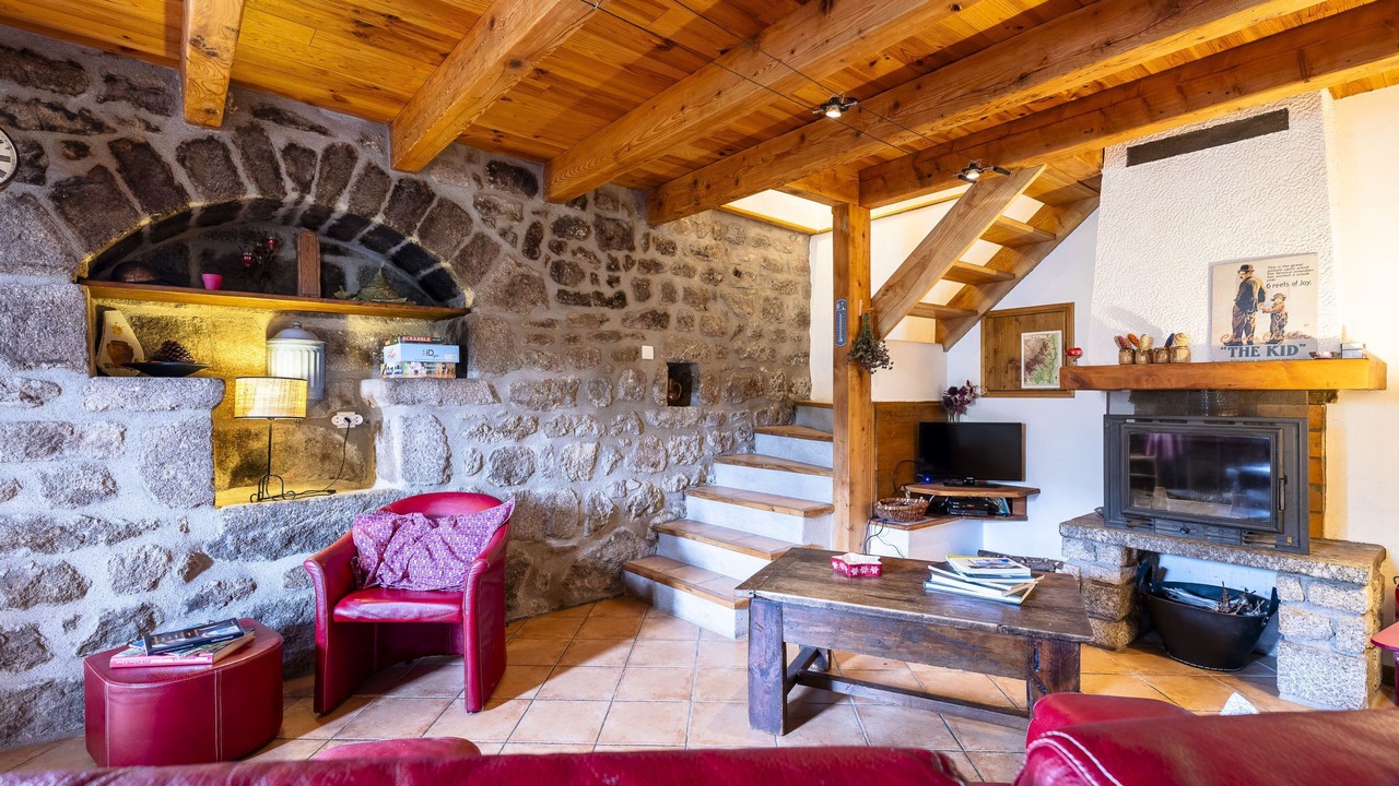 Photo of Livingroom in Sainte-Marguerite-Lafigere