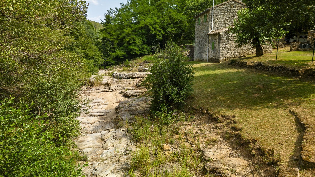 Photo of Others in Saint-Genest-de-Bauzon