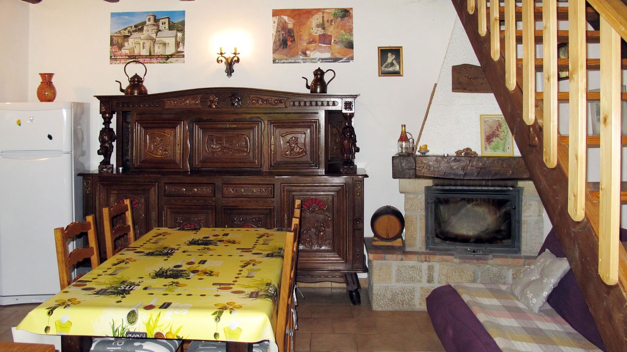 Photo of Livingroom in Saint-Genest-de-Bauzon