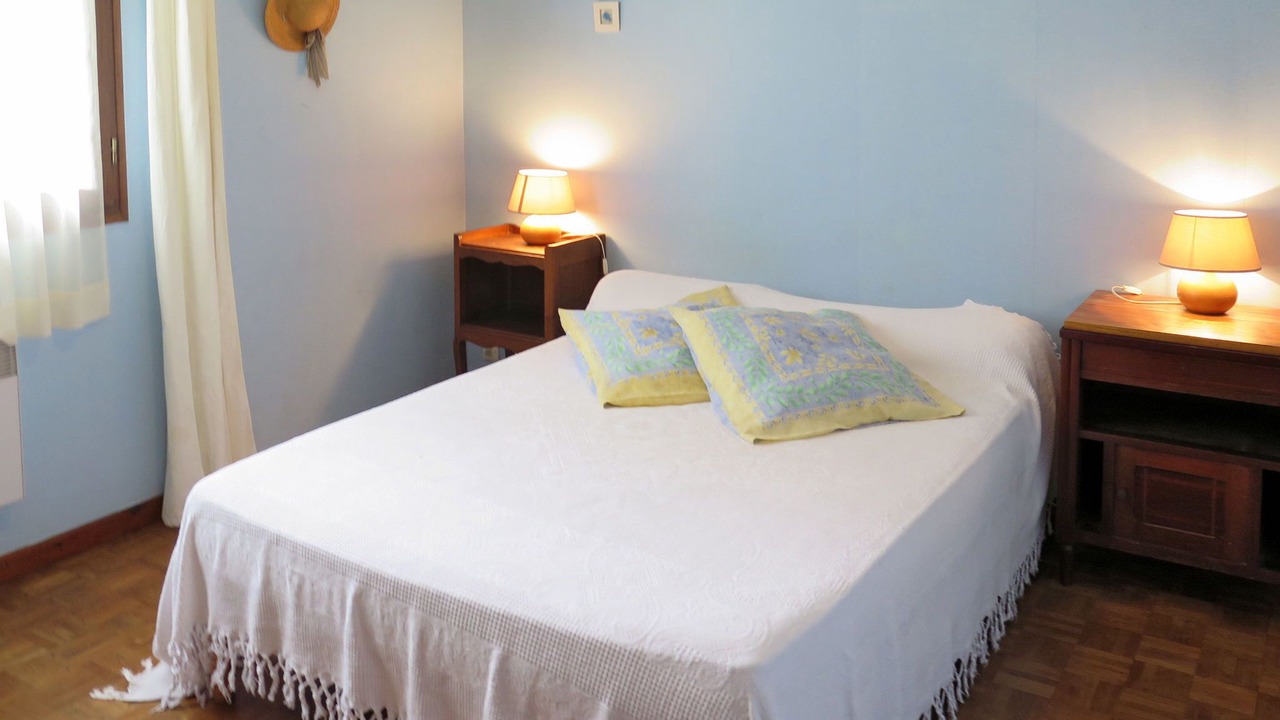 Photo of Others in Uza