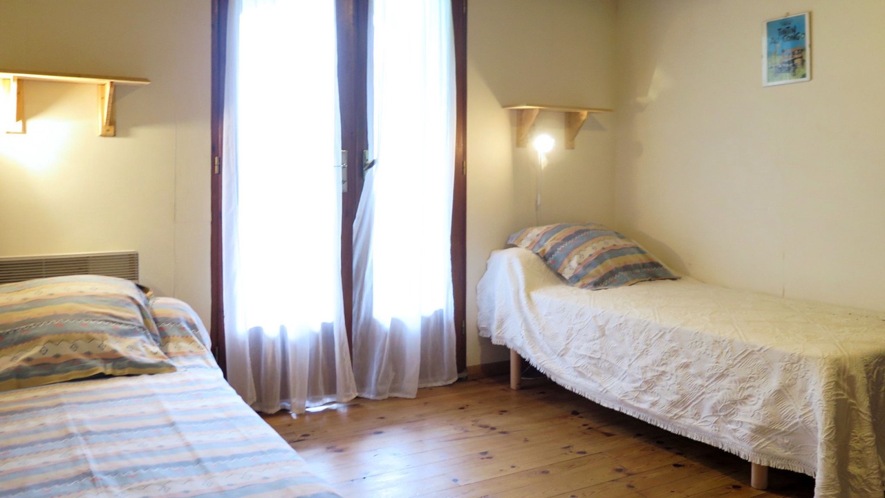 Photo of Others in Uza