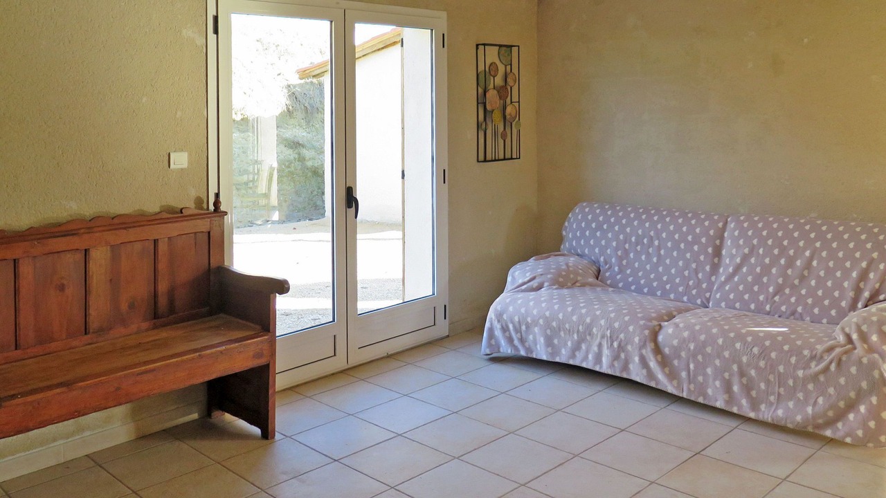 Photo of Livingroom in L'Honor-de-Cos