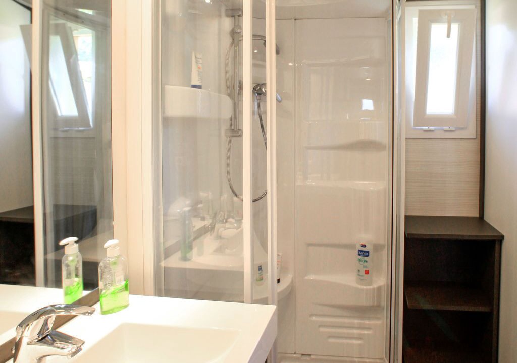 Photo of Bathroom in Marminiac