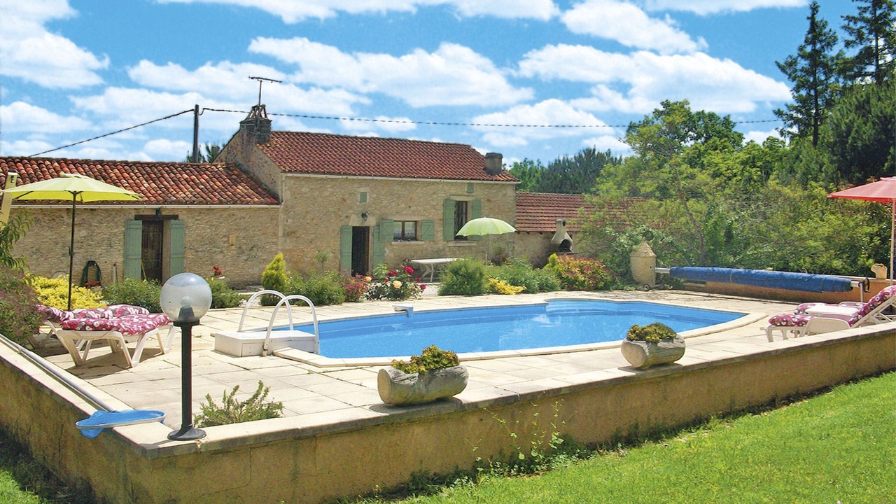 Photo of Outdoor in Blanquefort-sur-Briolance