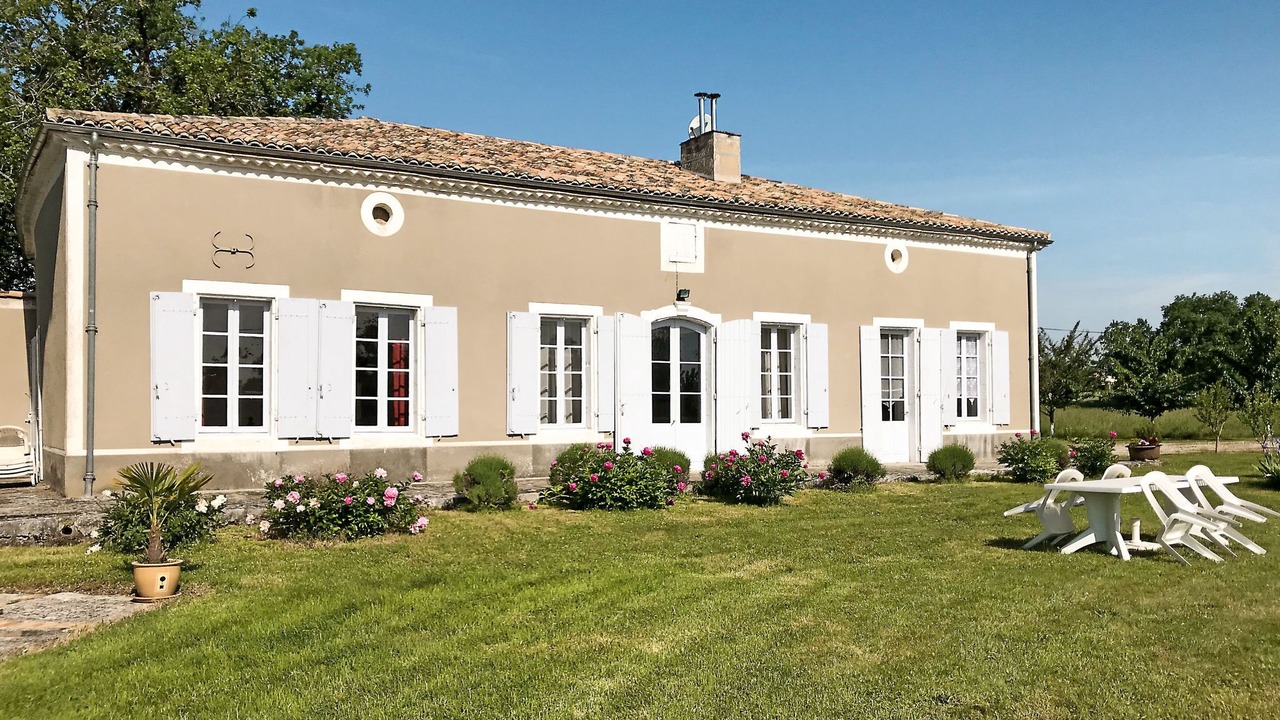 Photo of Others in Lalandusse