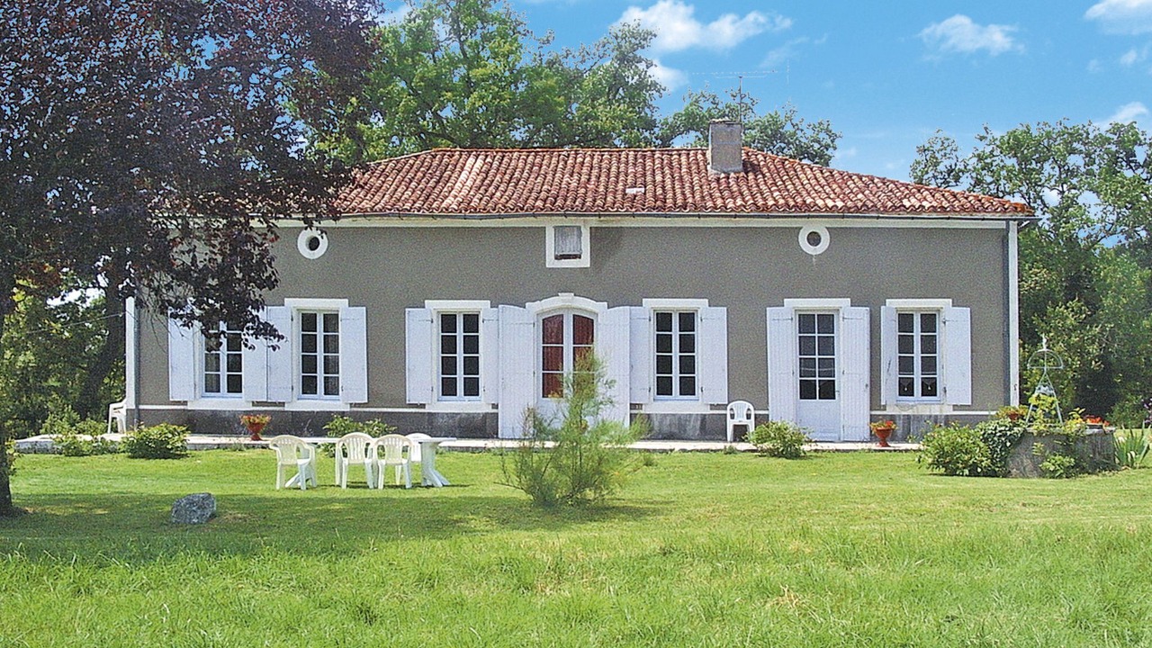 Photo of Others in Lalandusse