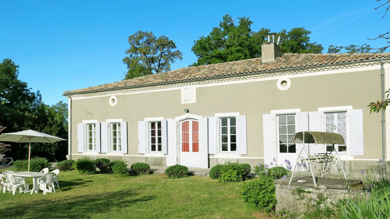 Photo of Others in Lalandusse