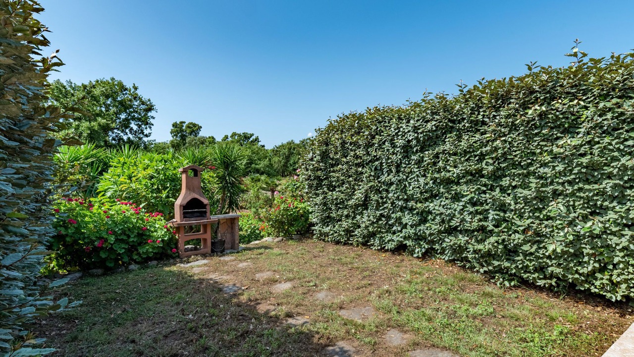 Photo of Outdoor in Morta