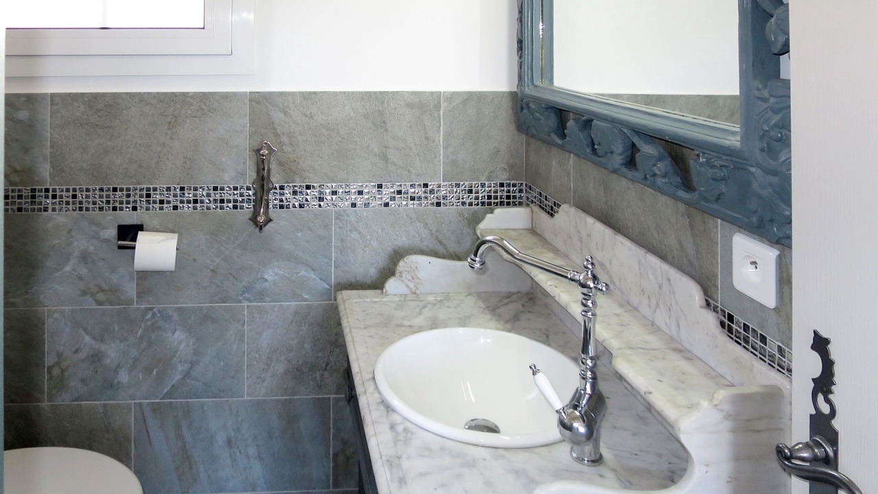 Photo of Bathroom in Galeria