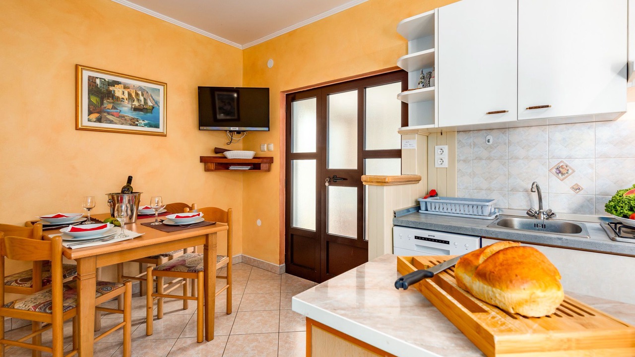 Photo of Kitchen in Tinjan