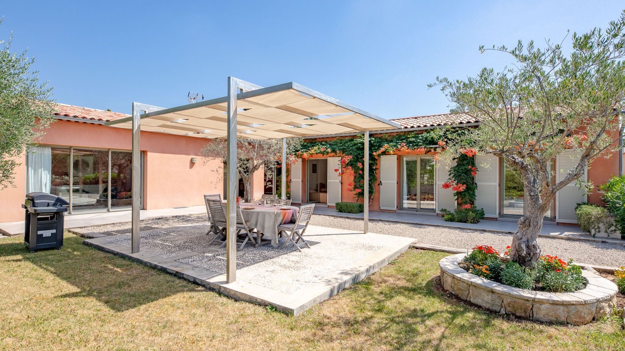 Photo of Others in Saint-Cezaire-sur-Siagne