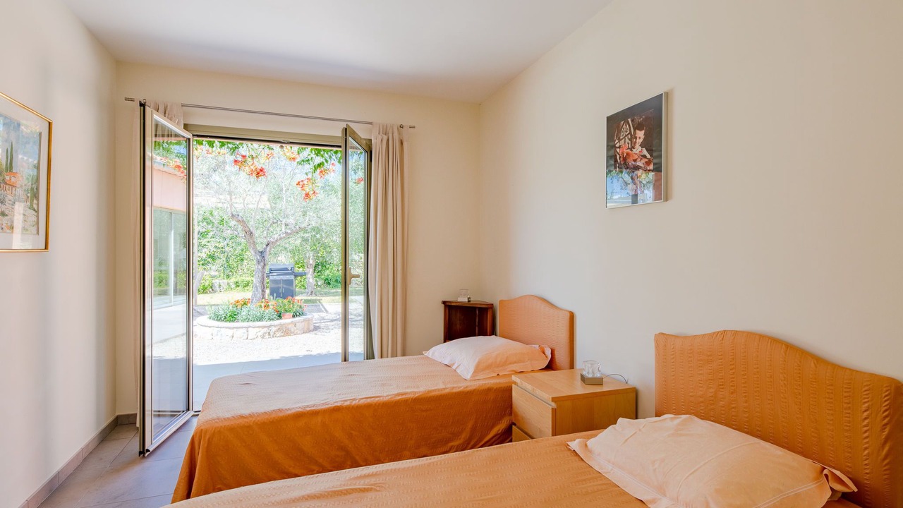 Photo of Others in Saint-Cezaire-sur-Siagne