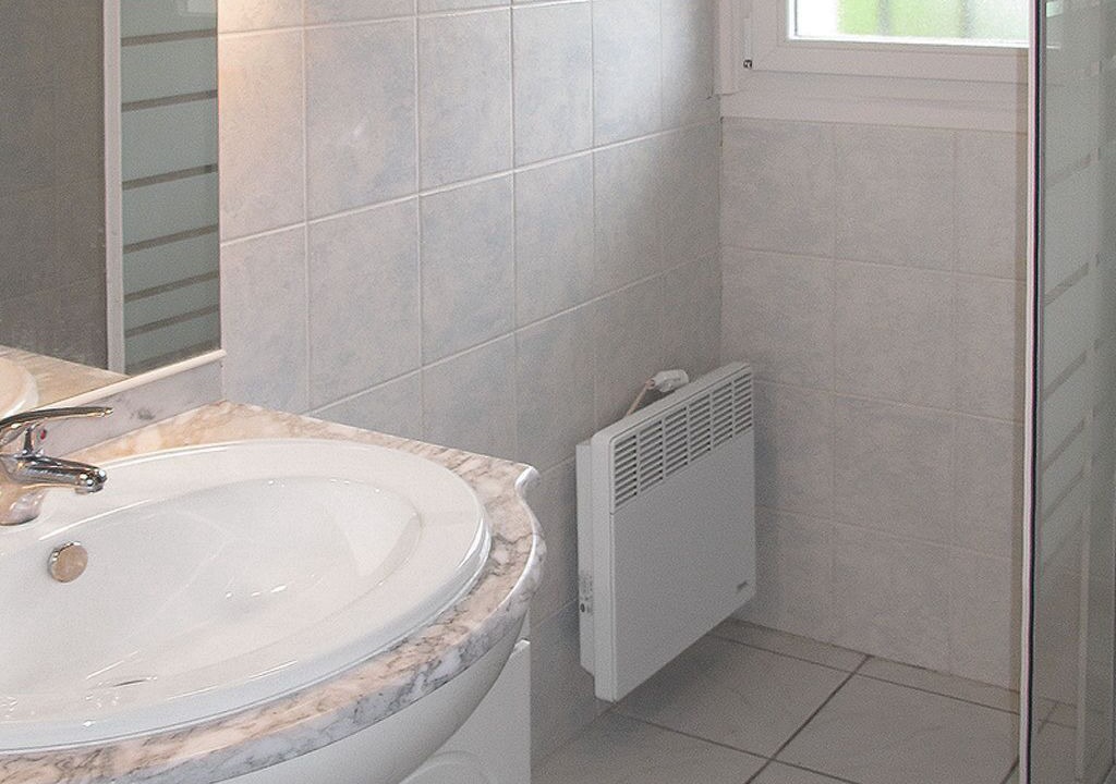 Photo of Bathroom in Saint-Paul-en-Foret