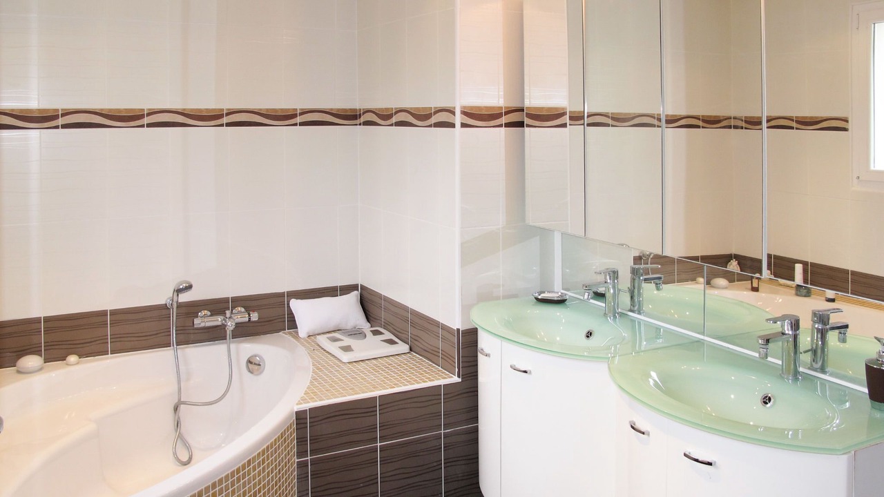 Photo of Bathroom in Saint-Paul-en-Foret