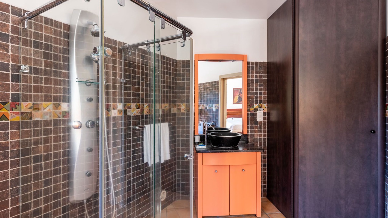 Photo of Bathroom in Propriano