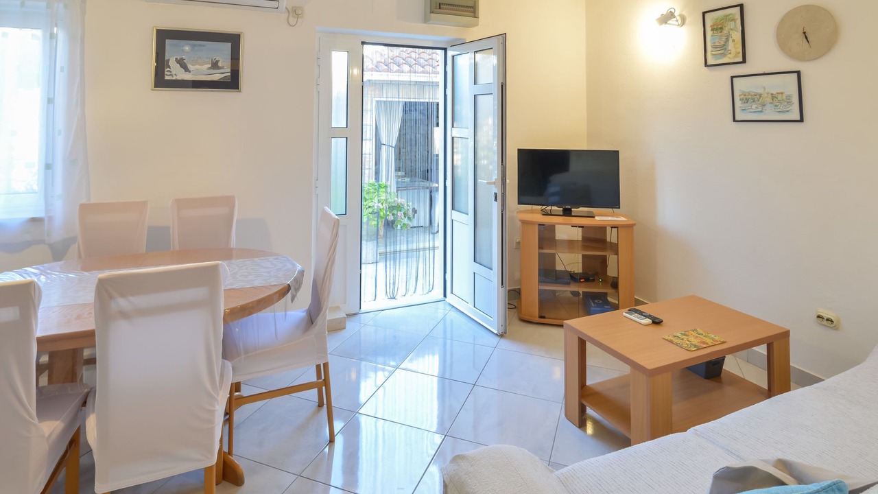 Photo of Livingroom in Supetar