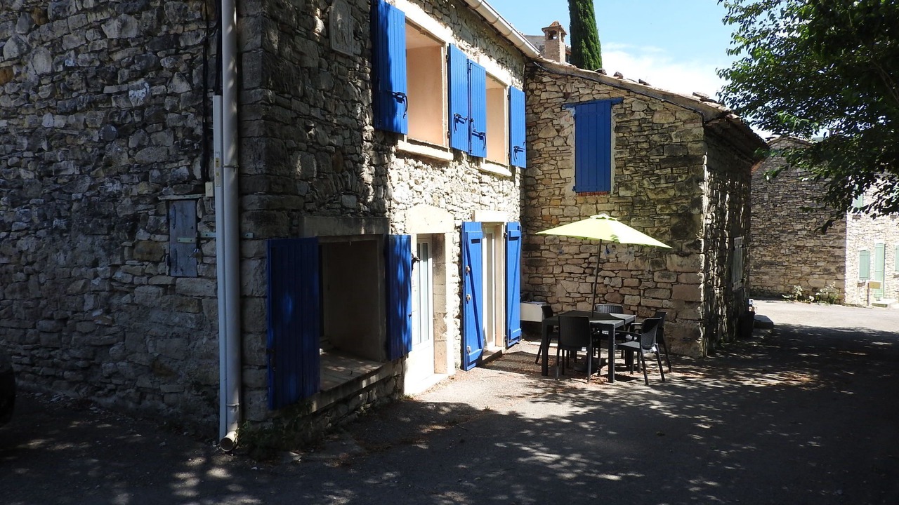 Photo of Others in Limans