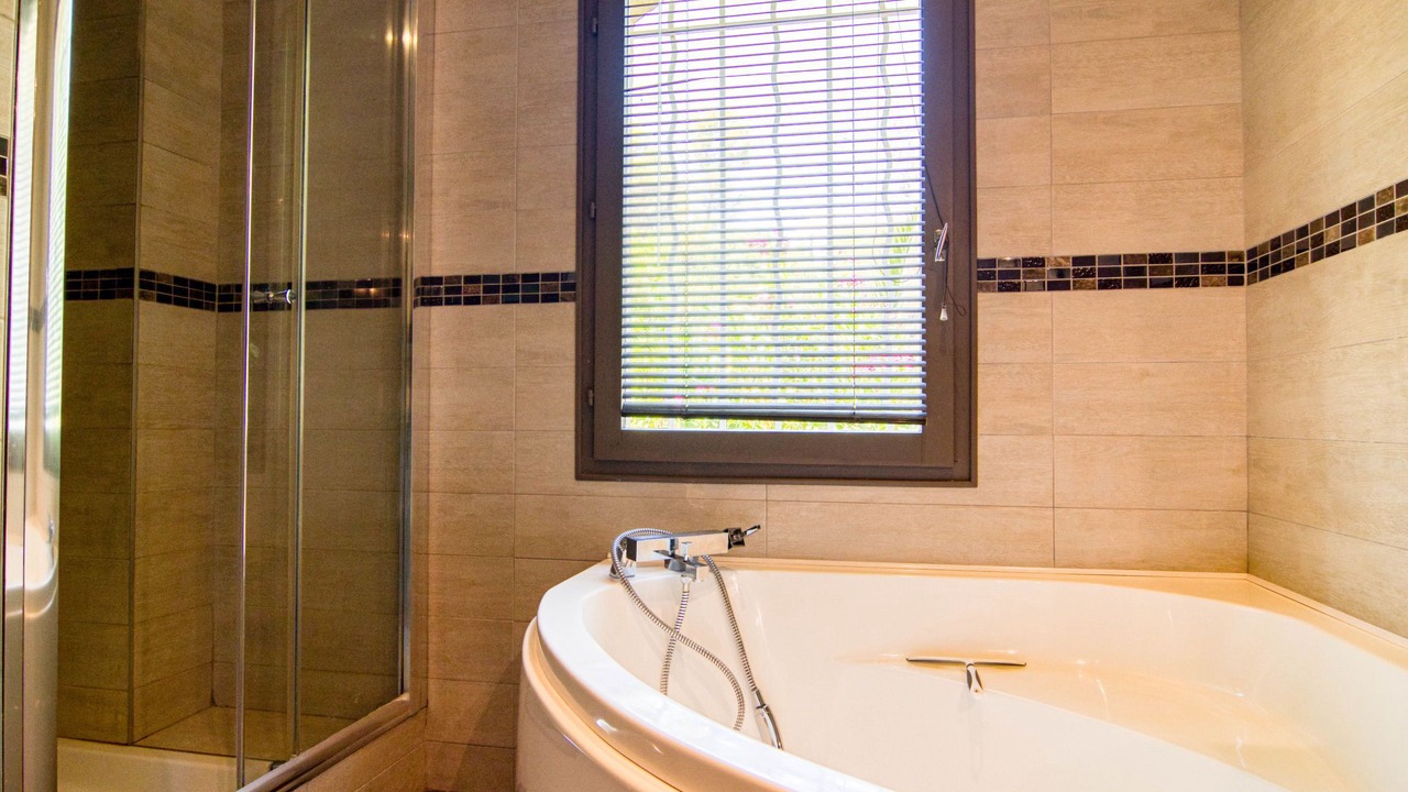 Photo of Bathroom in Pignans