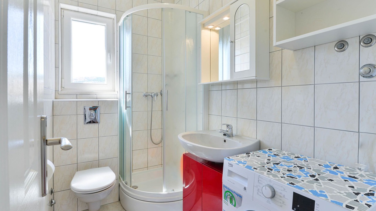 Photo of Bathroom in Rovanjska