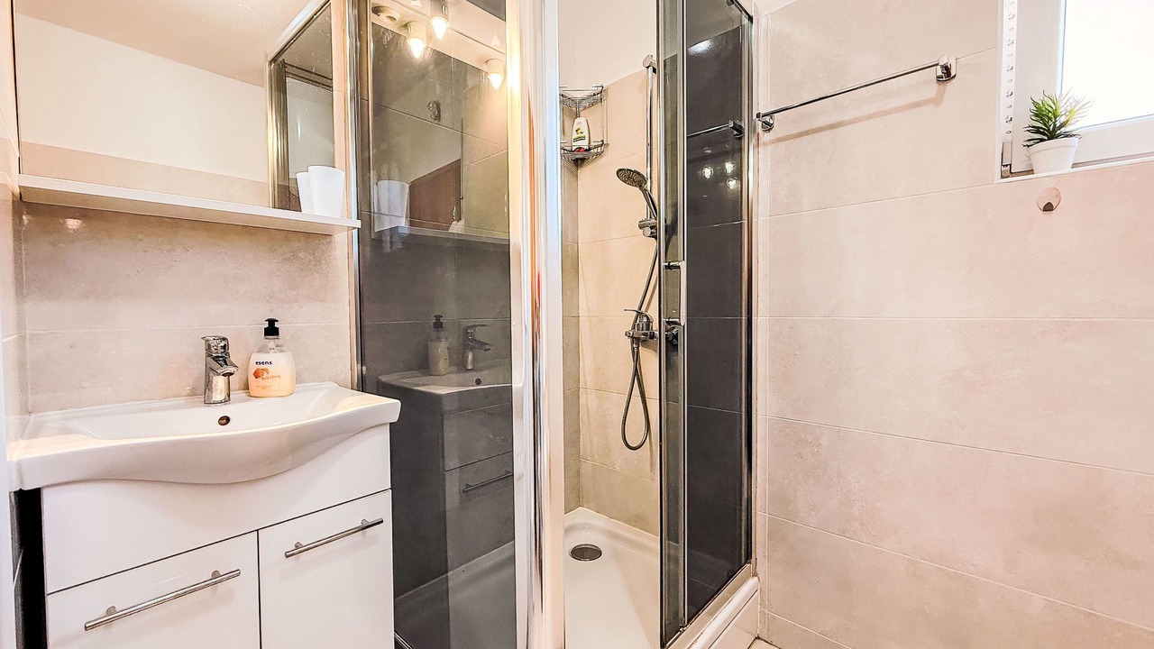 Photo of Bathroom in Turanj