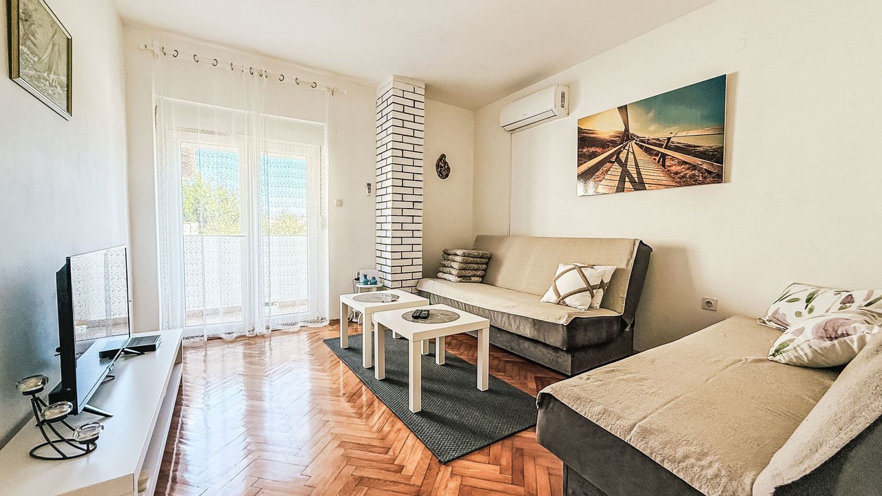 Photo of Livingroom in Diklo