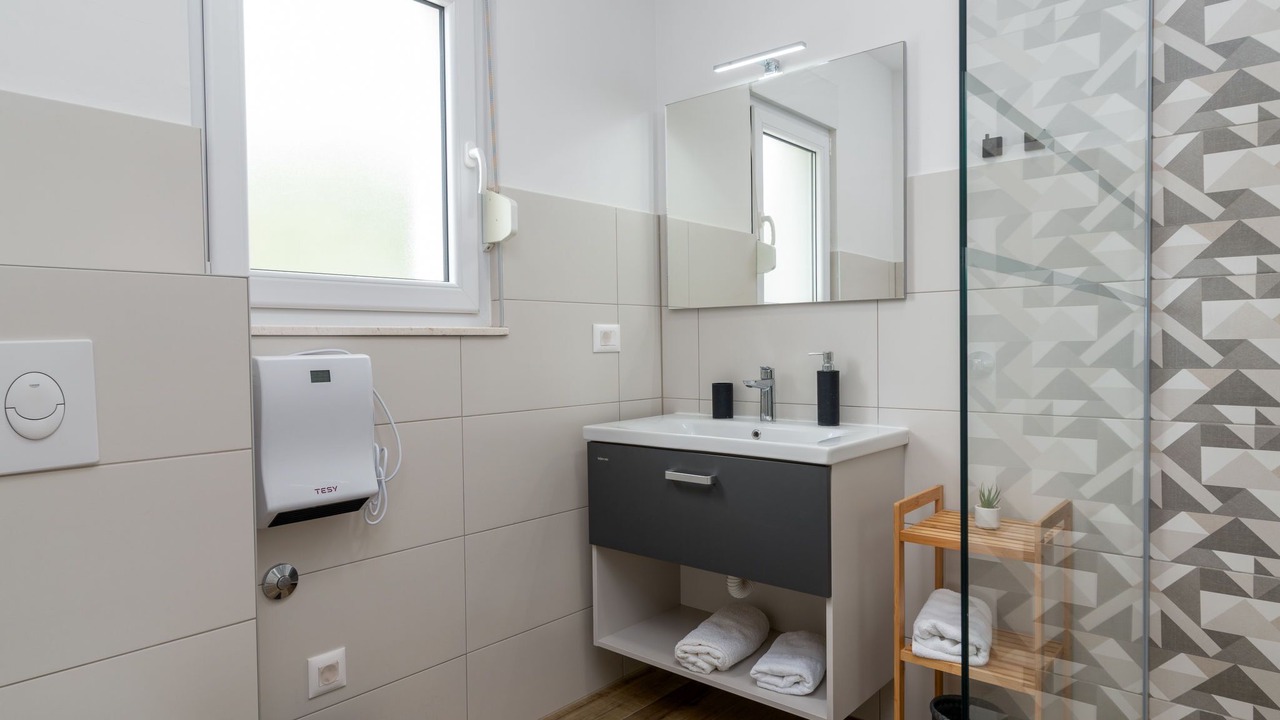 Photo of Bathroom in Okrug Gornji