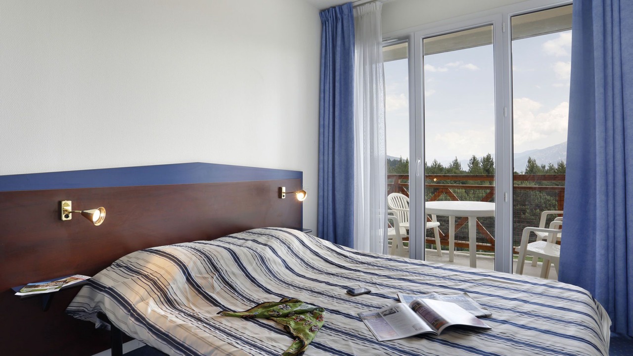 Photo of Others in Pyrenees 2000