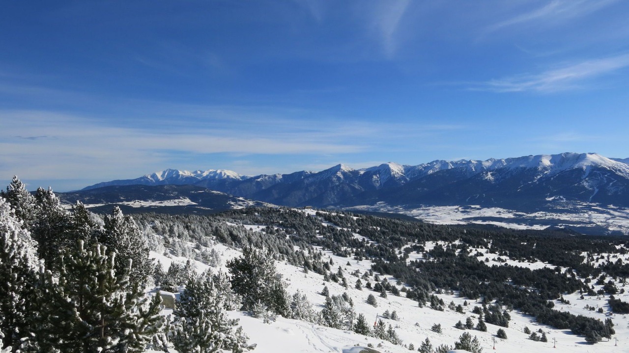 Photo of Others in Pyrenees 2000