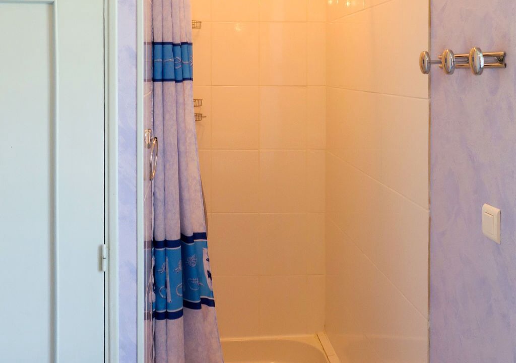 Photo of Bathroom in Teyssieu