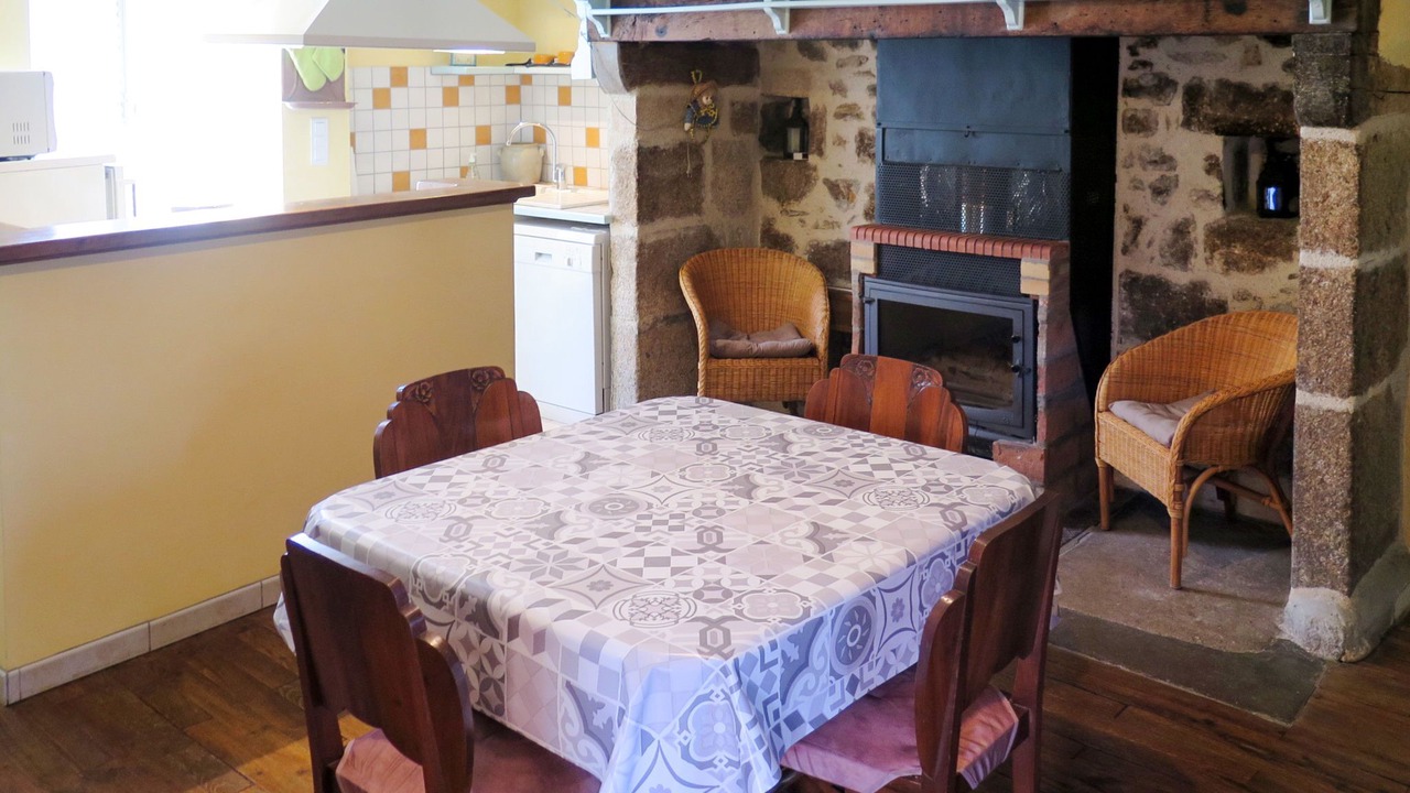 Photo of Bedroom in Teyssieu