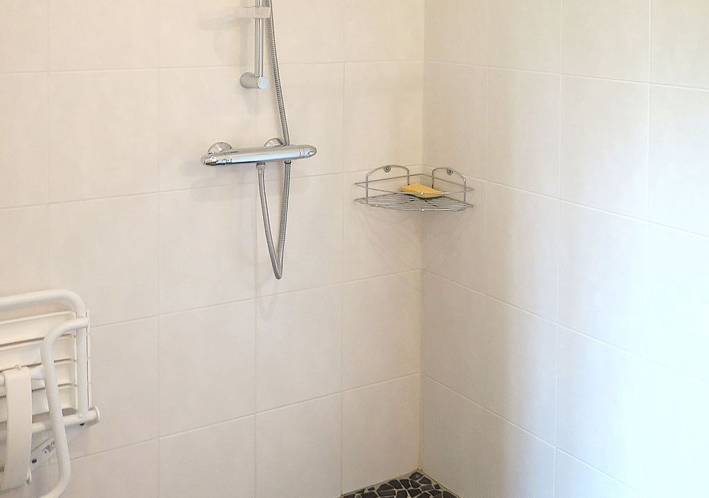 Photo of Bathroom in Saint-Vincent-de-Cosse