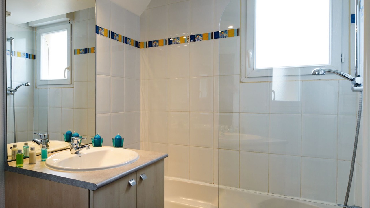 Photo of Bathroom in Saint-Briac-sur-Mer