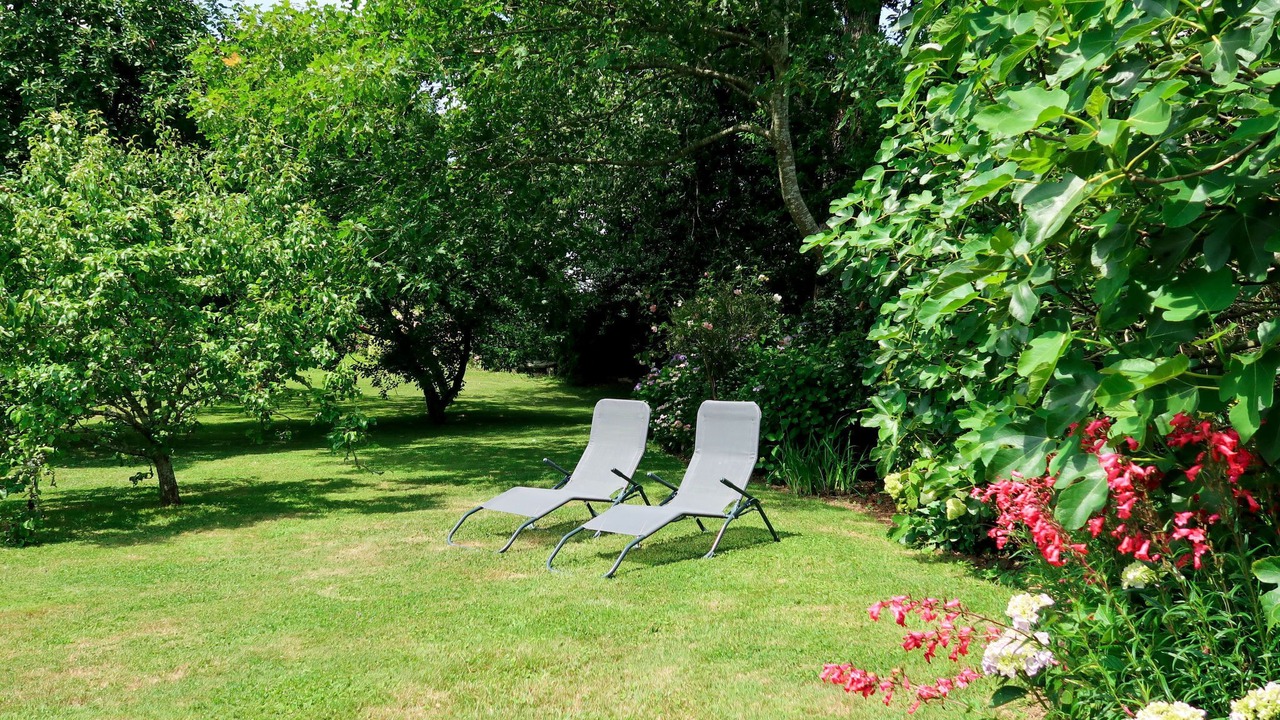 Photo of Others in Peumerit