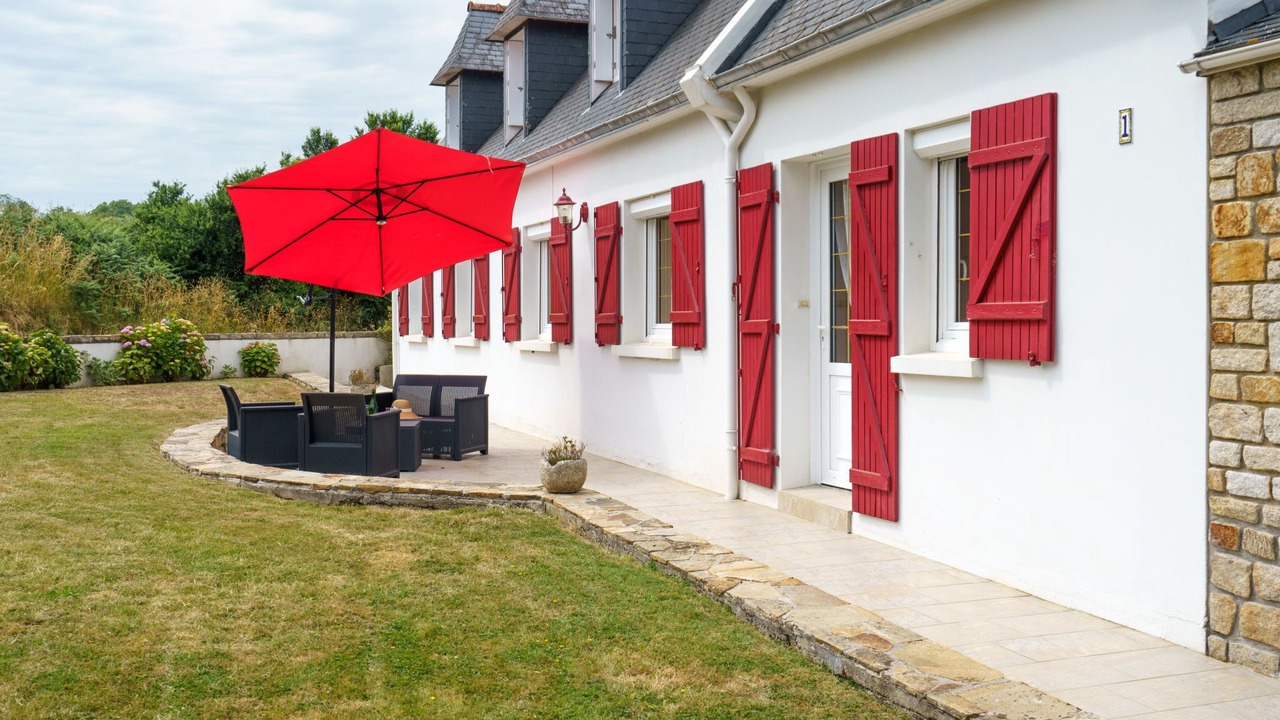 Photo of Others in Peumerit