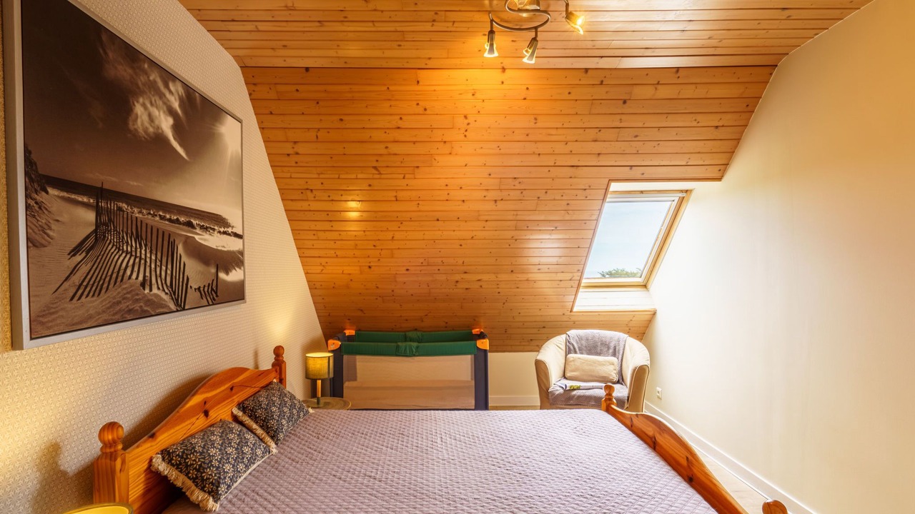 Photo of Others in Primelin