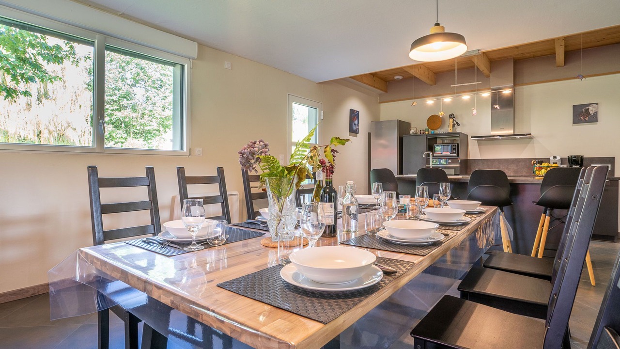 Photo of Bedroom in Plouegat-Guerand