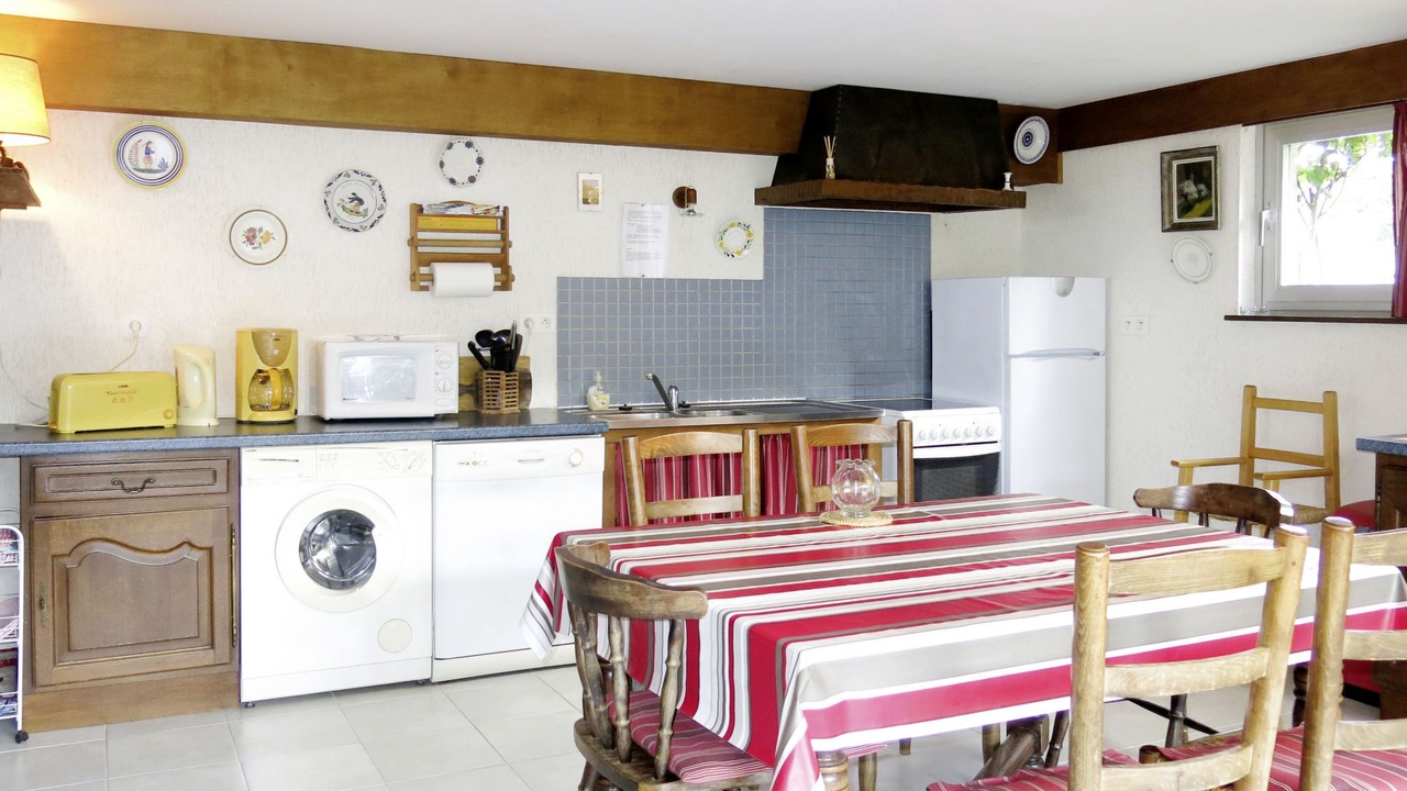 Photo of Bedroom in Regnezville-sur-Mer