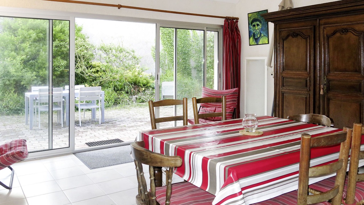 Photo of Bedroom in Regnezville-sur-Mer