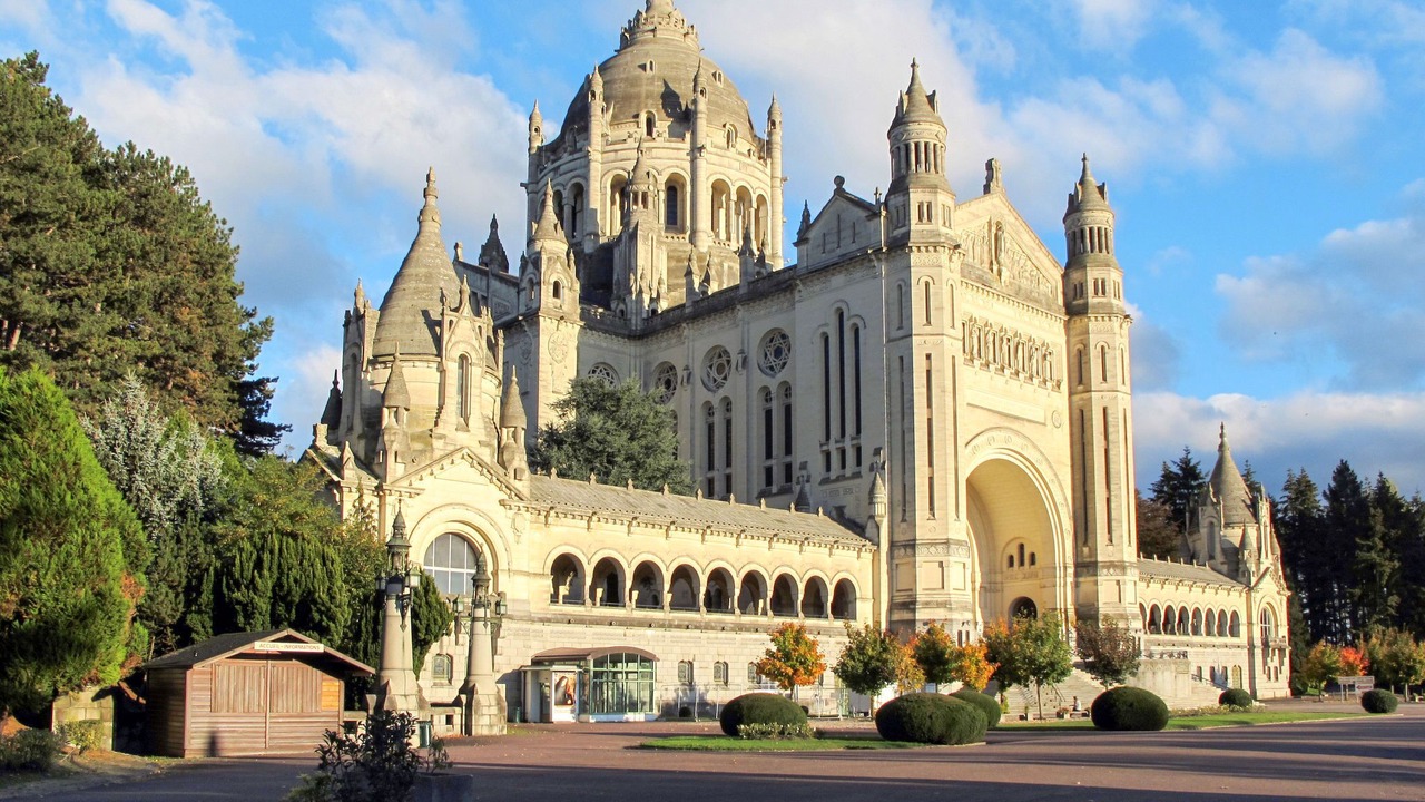 Photo of Outdoor in Corbon