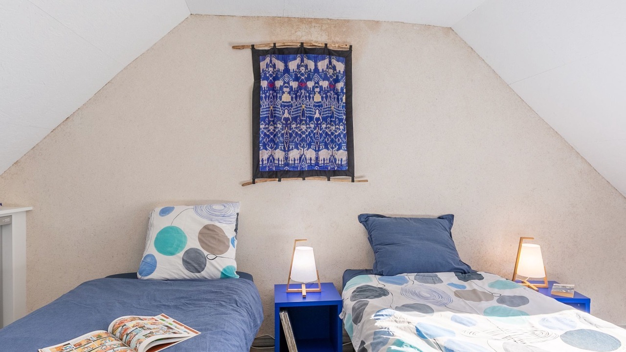 Photo of Others in Elliant