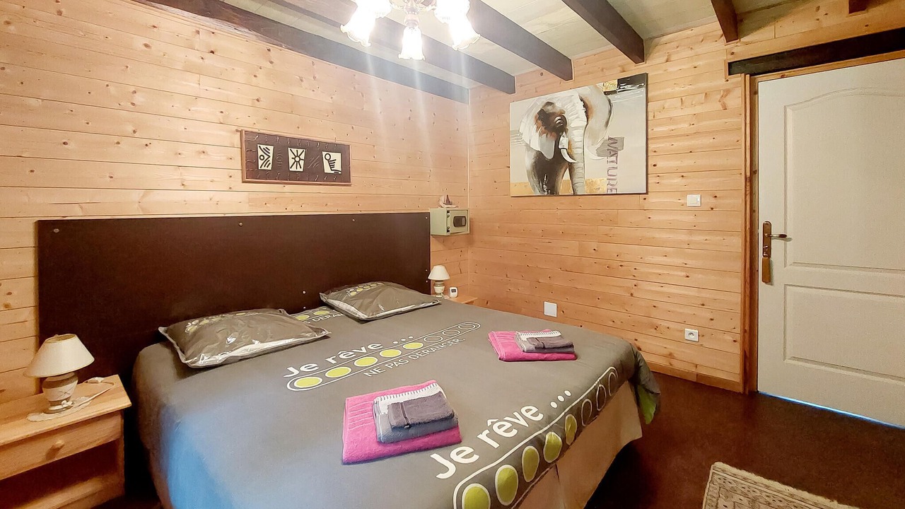 Photo of Others in Le Menil