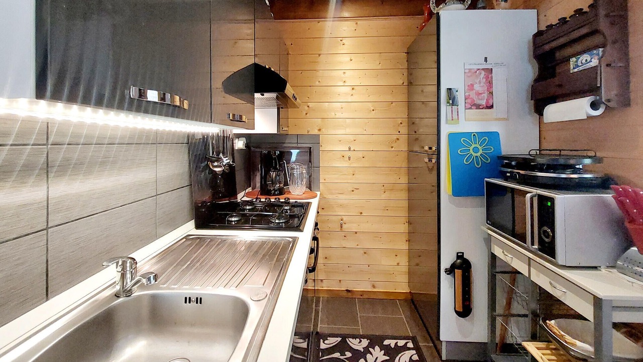 Photo of Others in Le Menil