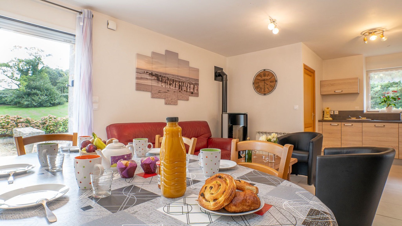 Photo of Bedroom in Plouzelambre